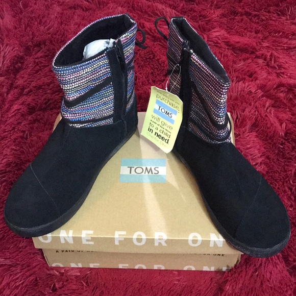 NEW TOMS NEPAL SUEDE BOOTS - Picture 3 of 6